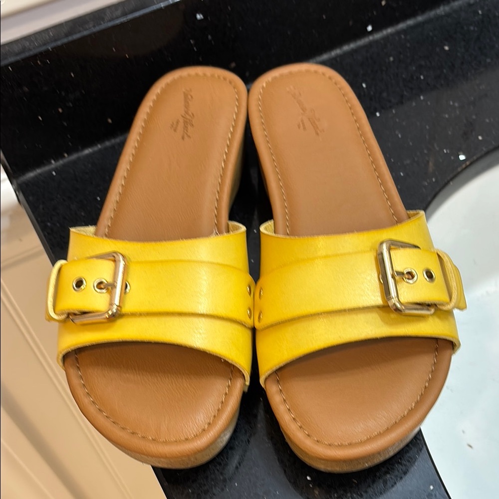 Universal Thread Yellow Clogs.